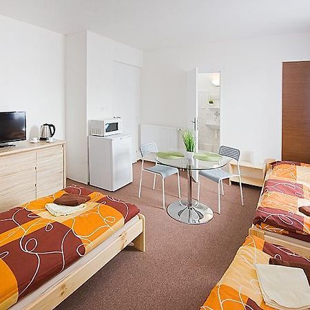 Penzion Ostrava-Levne Ubytovani Exterior foto
